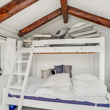3 Bedroom Cozy In Hurup Thy *
