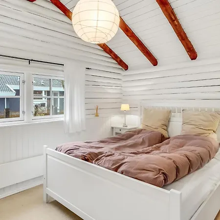 3 Bedroom Cozy In Hurup Thy *