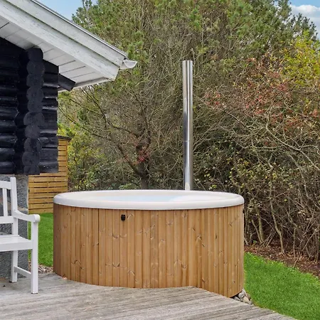 3 Bedroom Cozy In Hurup Thy 펜션