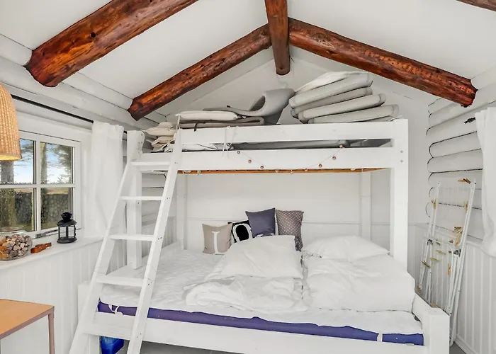 3 Bedroom Cozy In Hurup Thy *