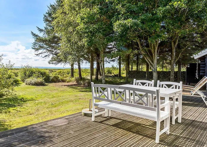 3 Bedroom Cozy In Hurup Thy *